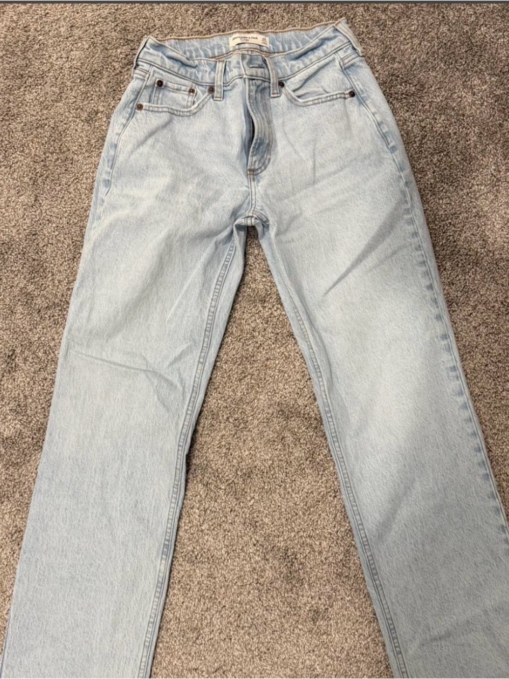 Abercrombie Baggy Low Rise Jeans-23